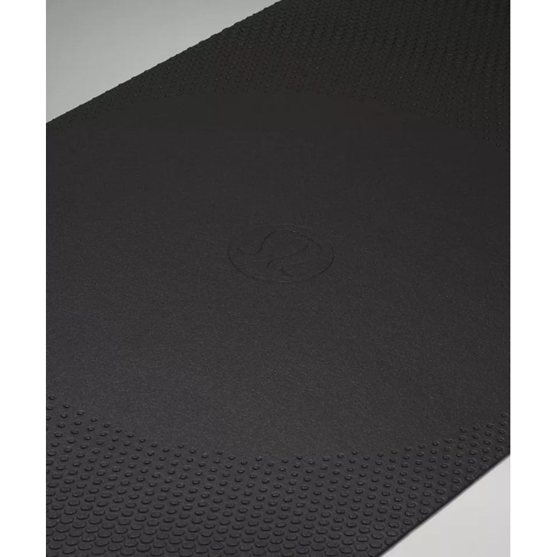 Black The Workout 6mm yoga mat, Lululemon